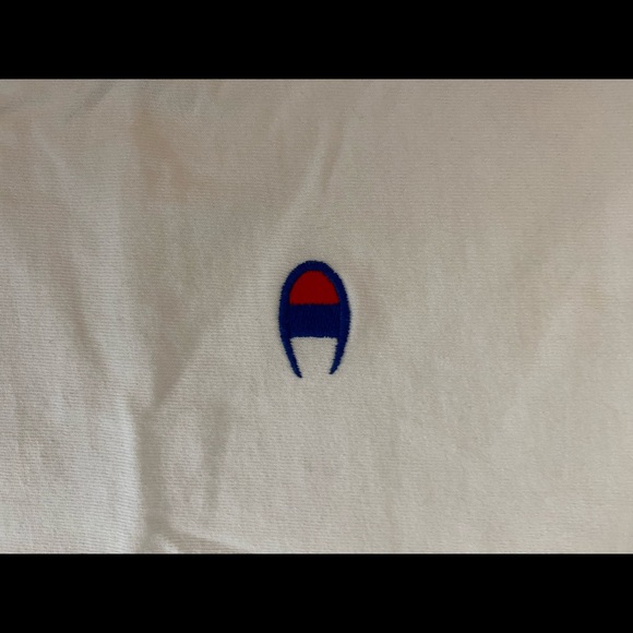 CHAMPION CROP TEE LOGO - Picture 2 of 3